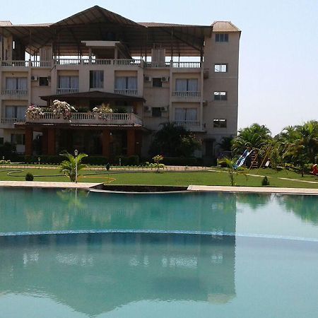 Yog Resort By Splenor Maneri  Exterior foto